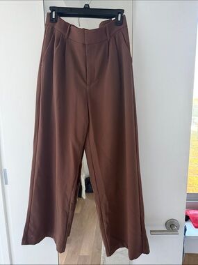 Abercrombie & Fitch Wide-Leg Pants in Chocolate Brown